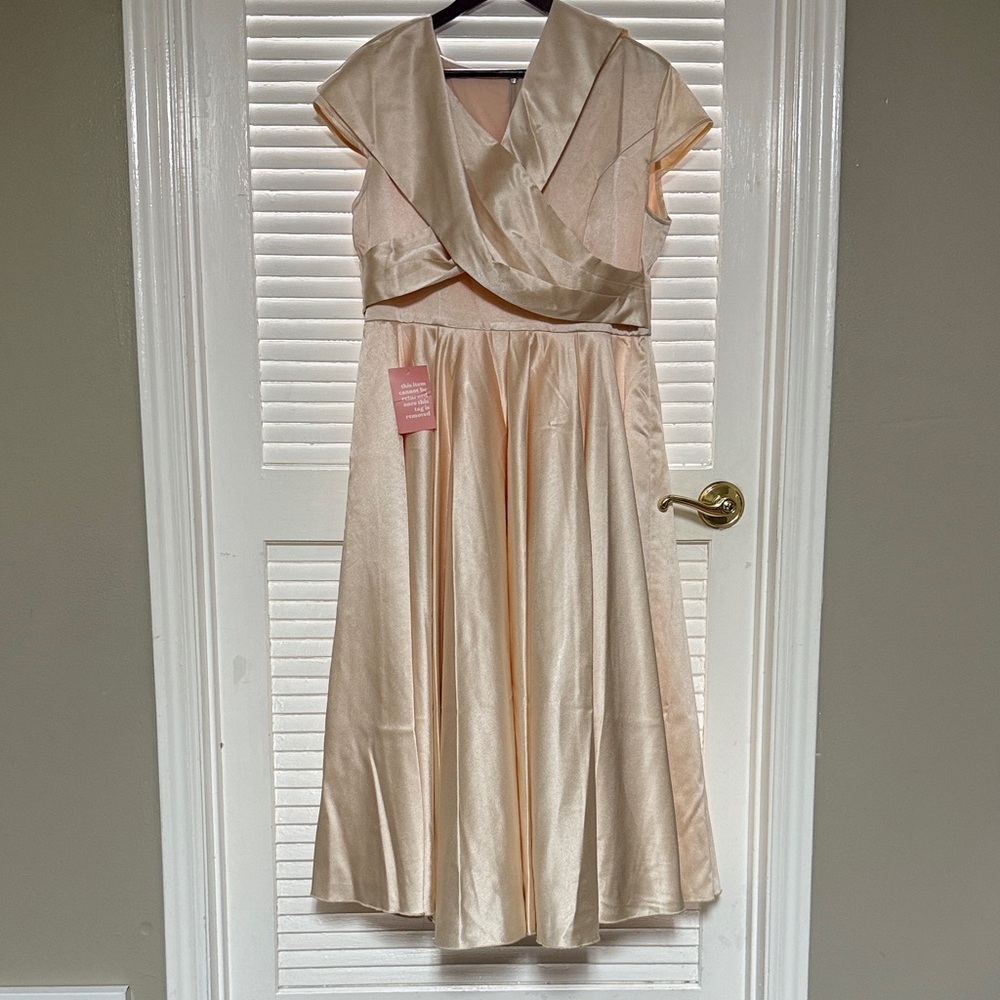 Ivy City Co Elegant Cream Satin Dress